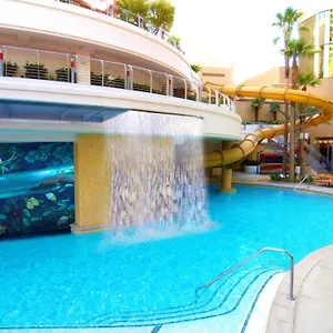 Θέρετρο Golden Nugget & Casino Vegas, Λας Βέγκας