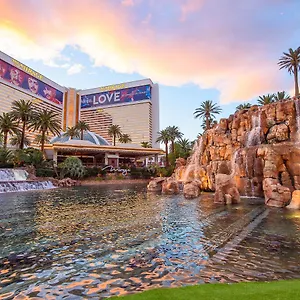 The Mirage Semesteranläggning (resort)